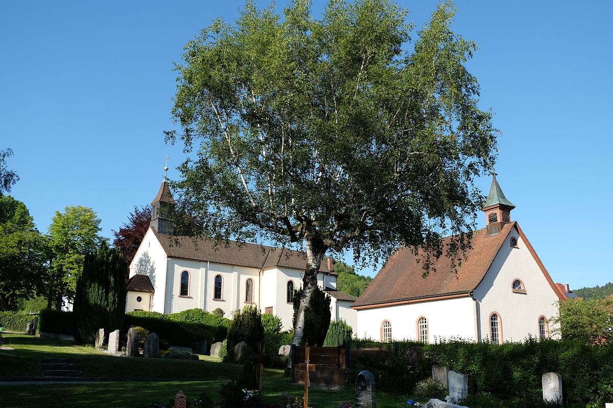 Kandern · Katholische Kirche am Friedhof